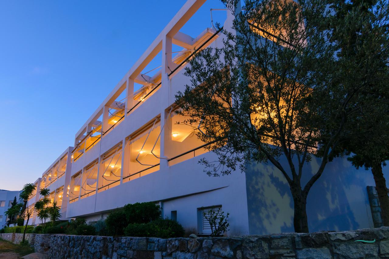 Junior Hotel Íria Exterior foto